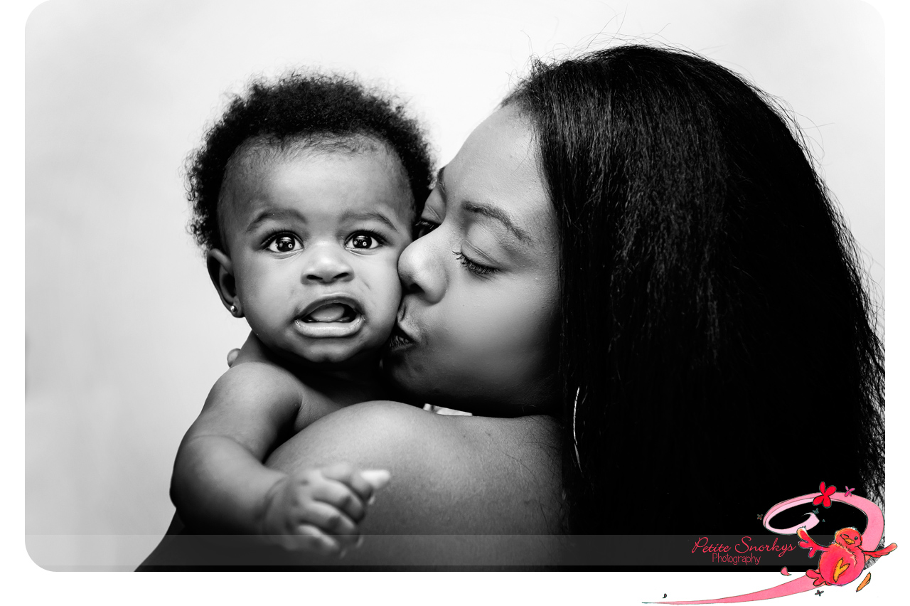 Bebe Une Jolie Famille Au Studio Petite Fille De 5 Mois Petite Snorkys Photography Liege