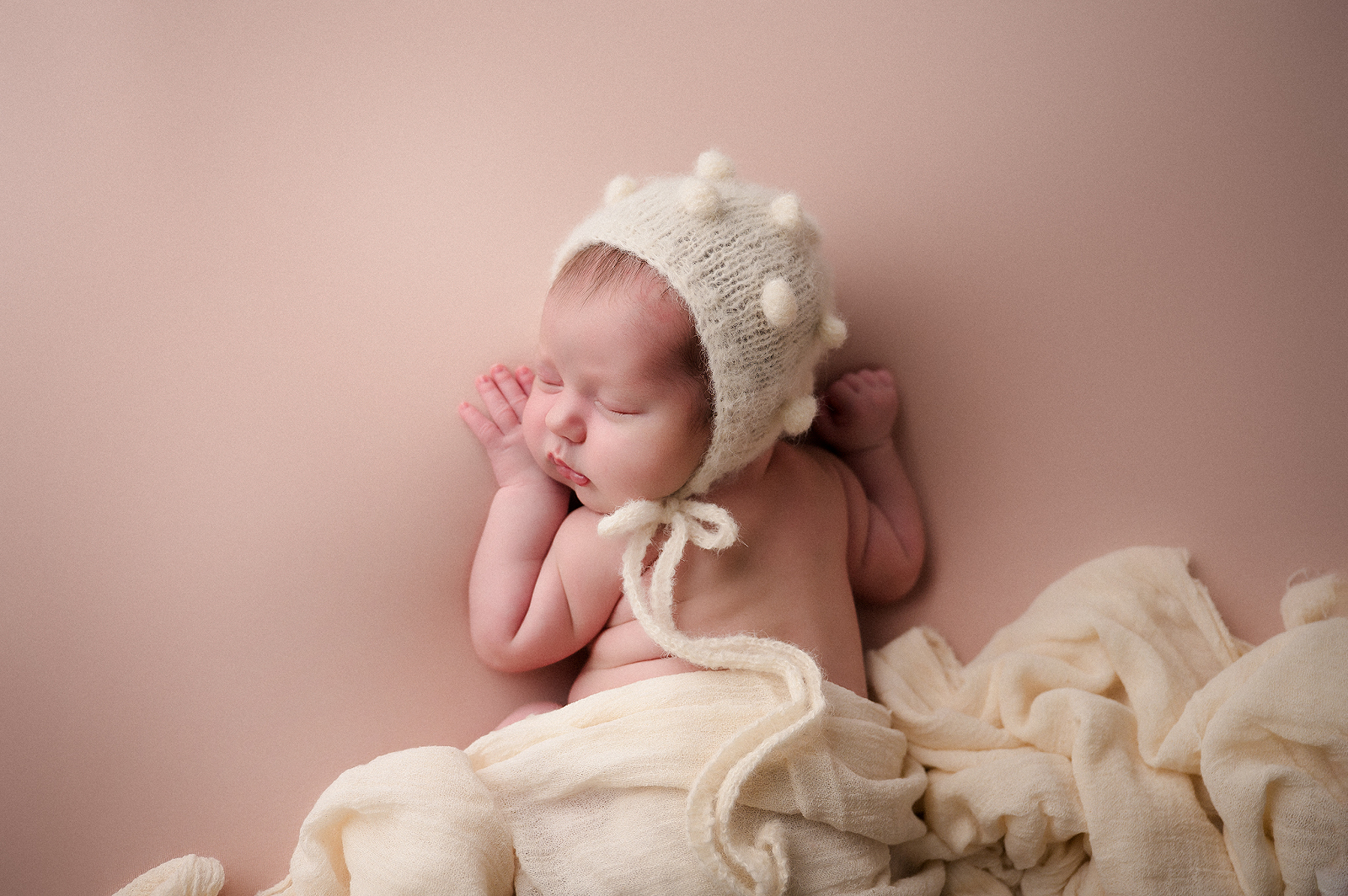 Esneux professionnelle, photographie bébé, manipulation newborn, workshop formation nouveau-né, Nouveau-né, bébé, photo de bébé, maman papa bébé, naissance, premiers jours, session newborn, newborn, photographe Liège, photo de bébé, Belgique, Esneux, Photo à Esneux, Photographe à Liège, petitesnorkys, doula, sécurité bébé