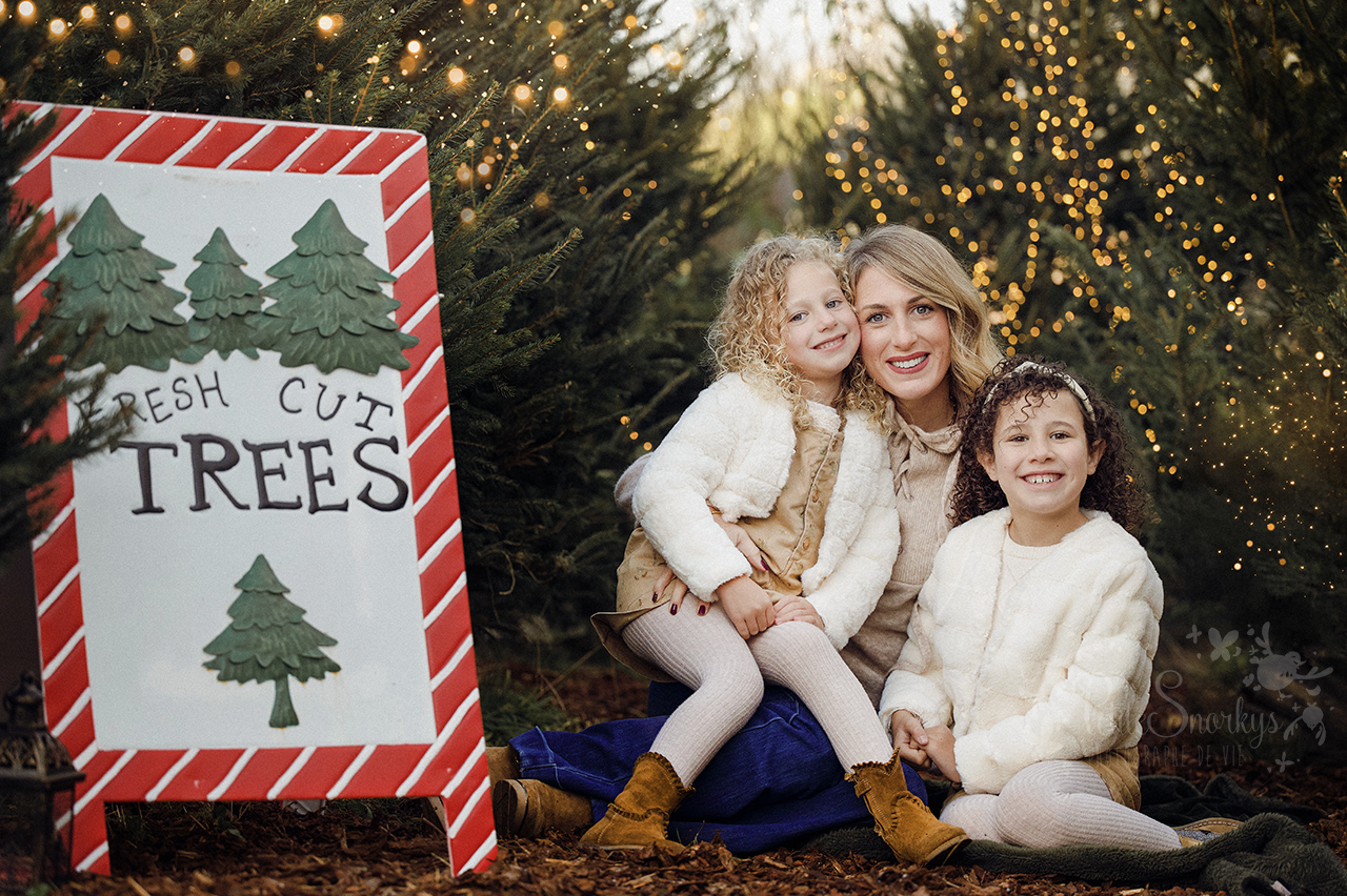 Petite Snorkys, mini session noel, christmas time, shooting Noël, Papa NoËl, studio NoËl, photo de noel, père noel, magie de noel, souvenirs de noel