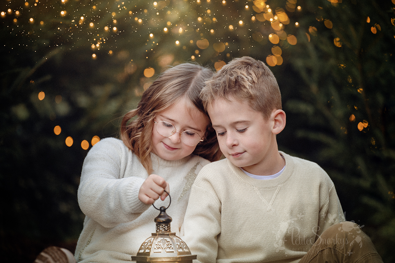 Petite Snorkys, mini session noel, christmas time, shooting Noël, Papa NoËl, studio NoËl, photo de noel, père noel, magie de noel, souvenirs de noel